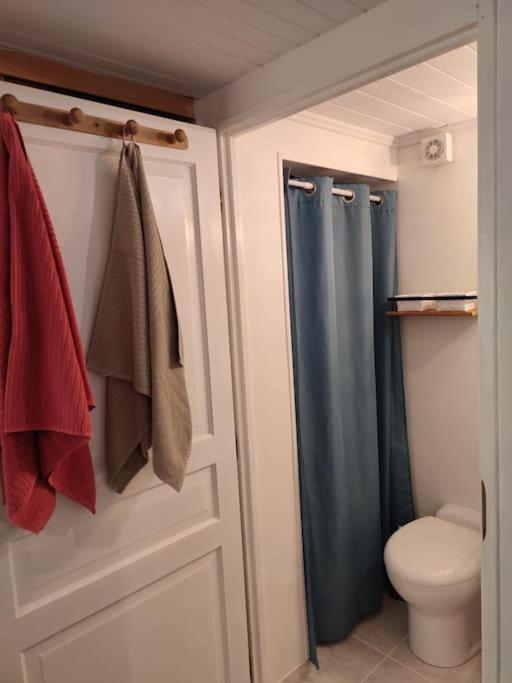Appartement En Rez De Jardin Et Terrasse Ds Villa イエール エクステリア 写真