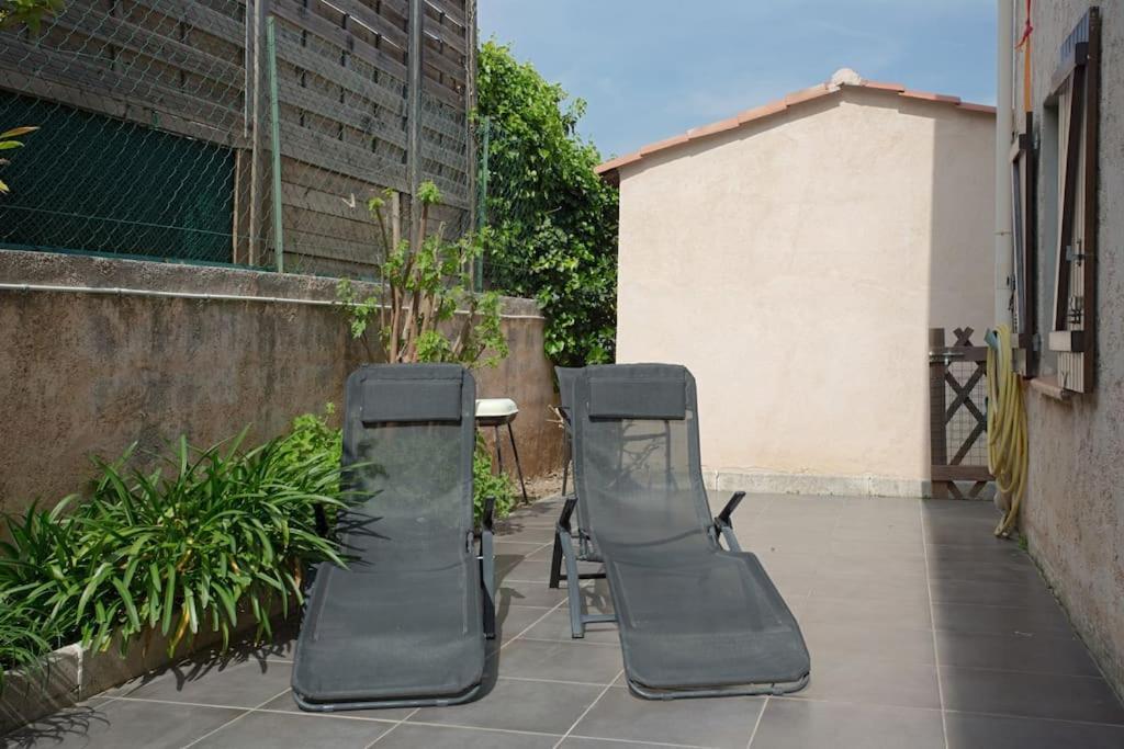 Appartement En Rez De Jardin Et Terrasse Ds Villa イエール エクステリア 写真
