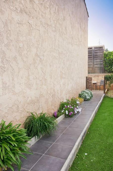 Appartement En Rez De Jardin Et Terrasse Ds Villa イエール エクステリア 写真