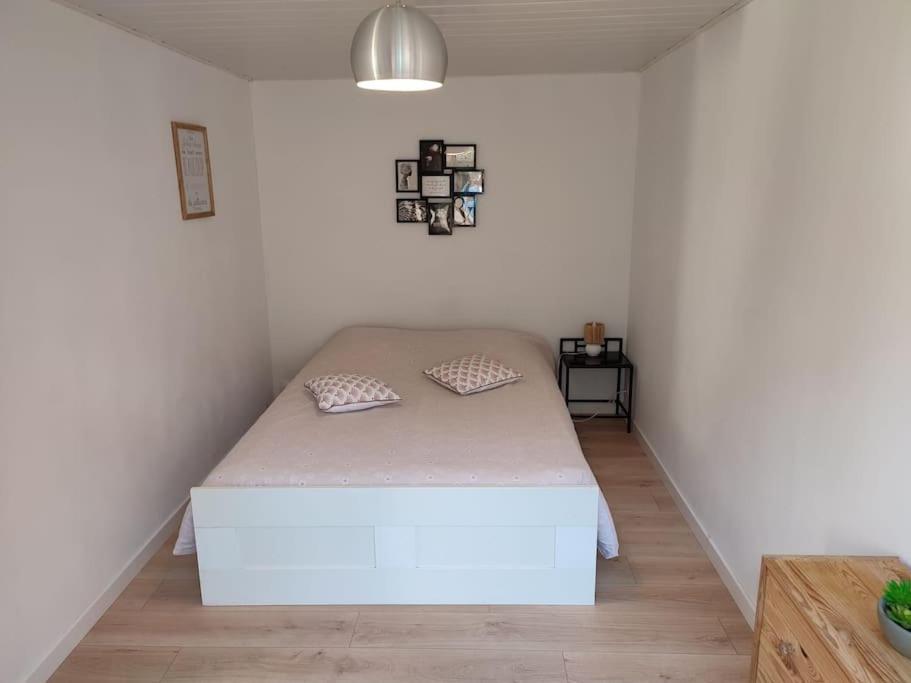 Appartement En Rez De Jardin Et Terrasse Ds Villa イエール エクステリア 写真